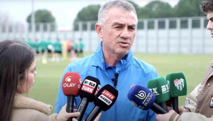 Bursaspor Teknik Direktörü Ümit Şengül: ‘Taraftarımız bize inansın, desteklesin’