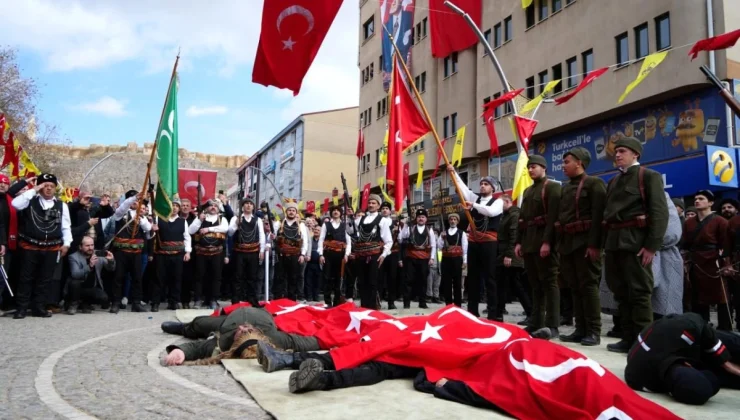 Bayburt’un düşman işgalinden kurtuluşu 106. yıl dönümü törenlerle kutlandı